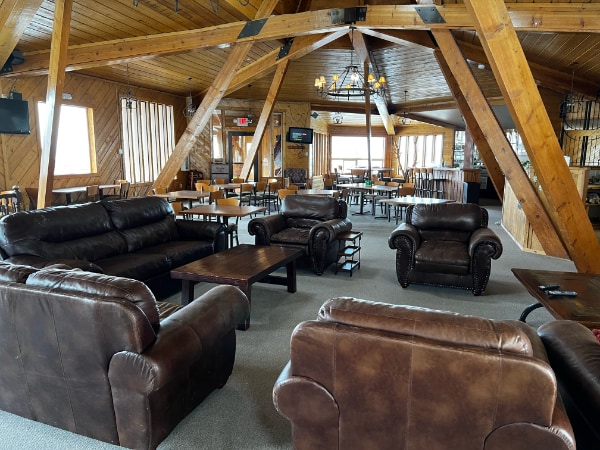 Slopeside restaurant exterior